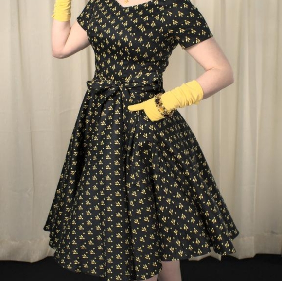 Miss Lulo Dresses & Skirts - Miss Lulo Bella Bee Retro Swing Dress XL